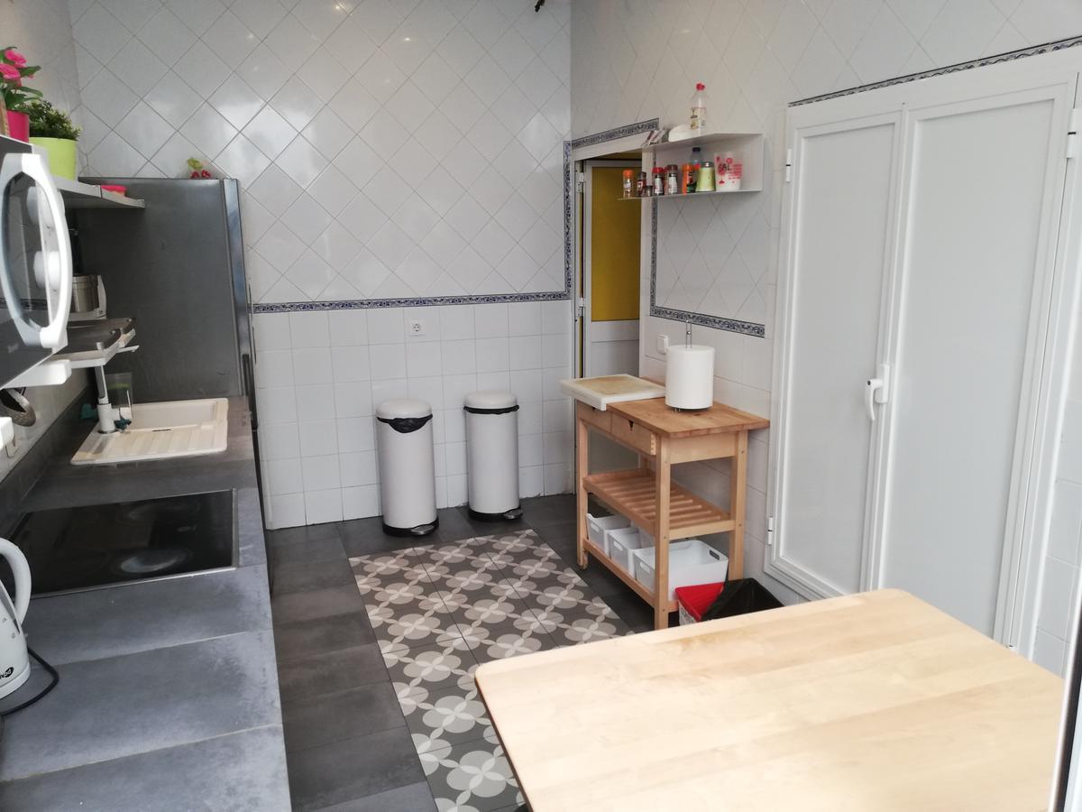 Hostel Trotamundos Seville Luaran gambar